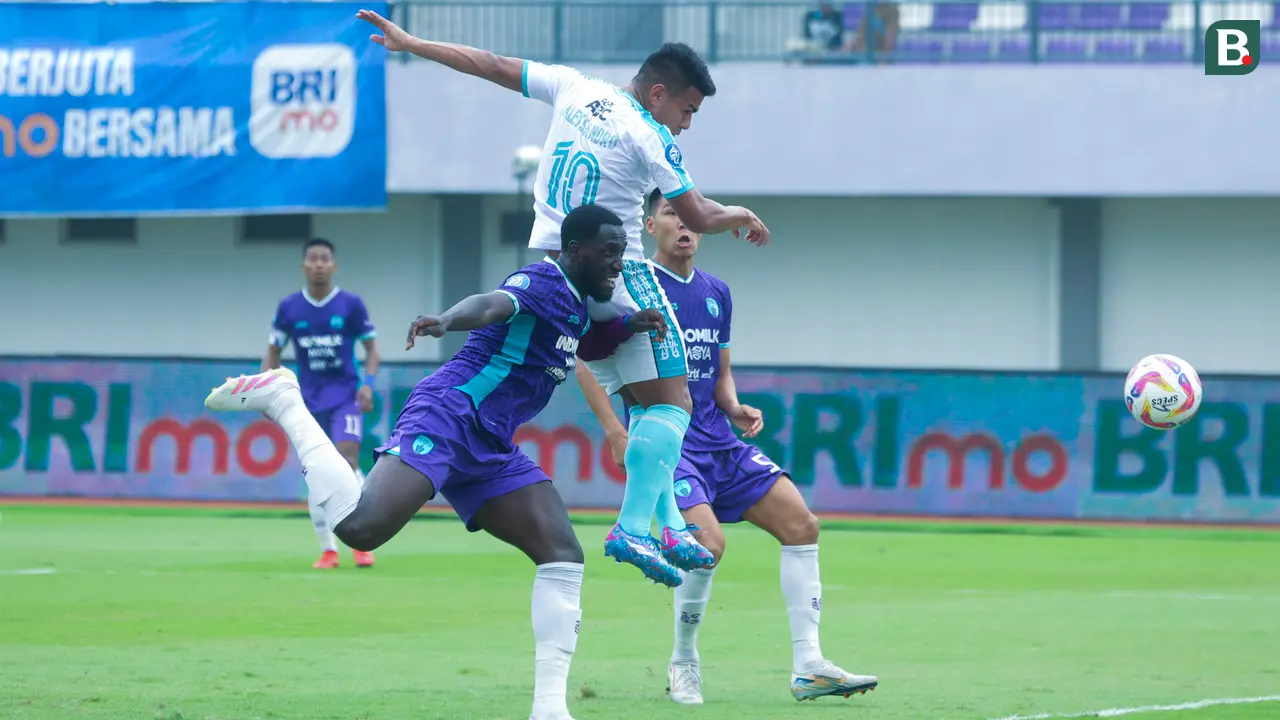 Foto: 2 Gol Alexandro Santos Tuntaskan Dendam PSBS Biak Atas Persita Tangerang di BRI Liga 1