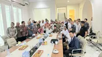 Menkop Ferry Juliantono Sebut Simpan Pinjam Koperasi Cara Bertahan Rakyat di Era Pasar Bebas
