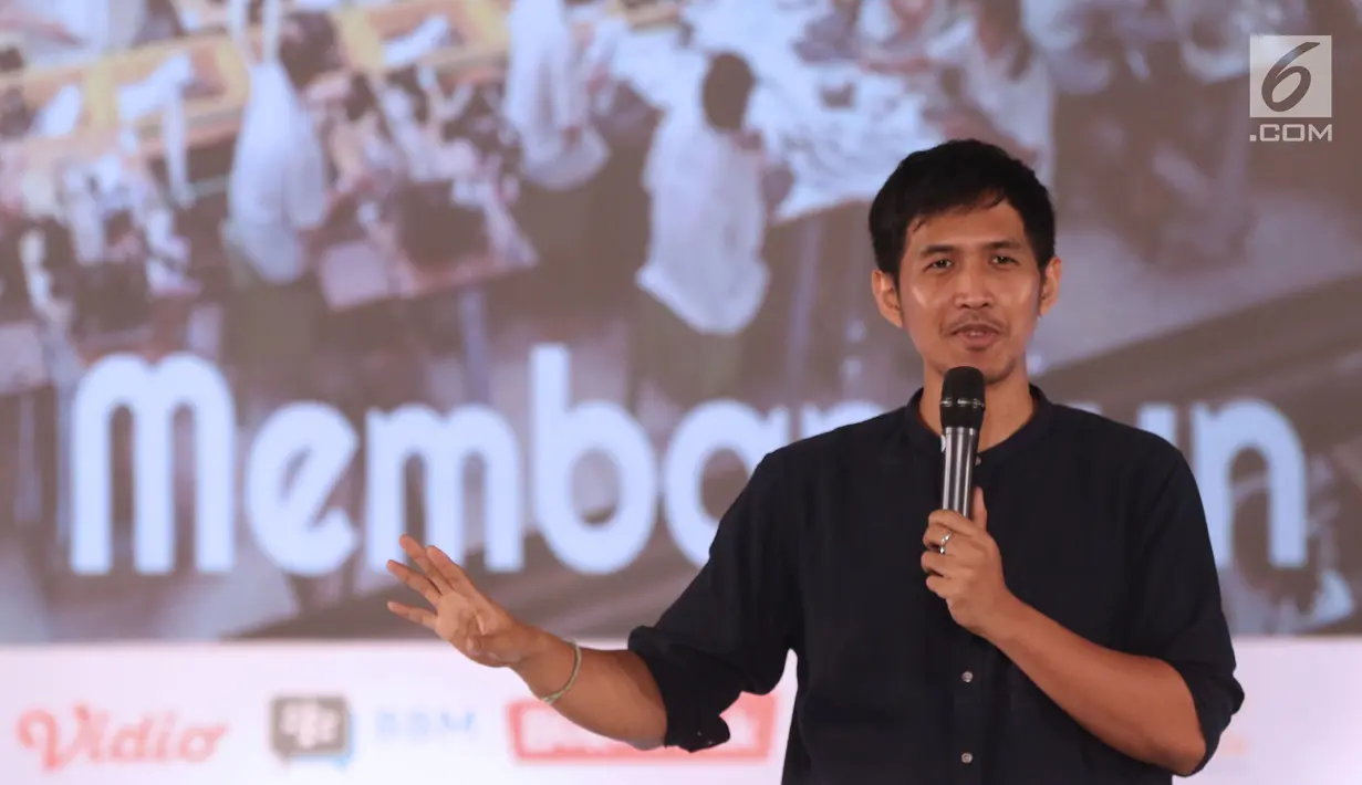 CEO Brodo, Yukka Harlanda memberikan materi tentang entrepreneurship selama acara EGTC 2018 di Graha Sanusi Hardjadinata, Universitas Padjajdaran, Bandung, Rabu (5/12). Yukka Harlanda berbagi inspirasi membuka bisnis. (Liputan6.com/Helmi Fithriansyah)