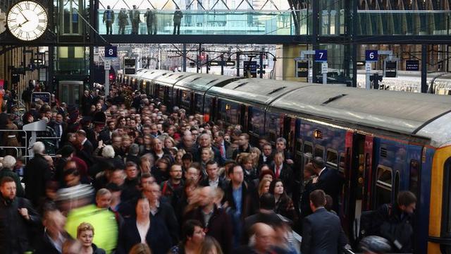 6 Potret Penampakan Kota di Dunia saat Jam Sibuk Ini Bikin Geleng Kepala