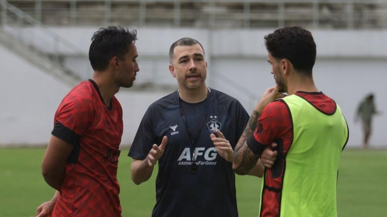 Persik Kediri Perkuat Pertahanan dengan Duet Bek Impor Jangkung: Park Jun Heong dan Marcelo Djalo Siap Tempur
