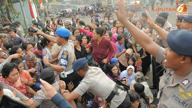 pembagian-kurban-istiqlal-4-131016b.jpg