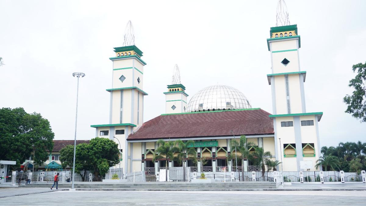 Jadwal Sholat Garut Maret 2025: Lengkap Dari Imsak Sampai Isya