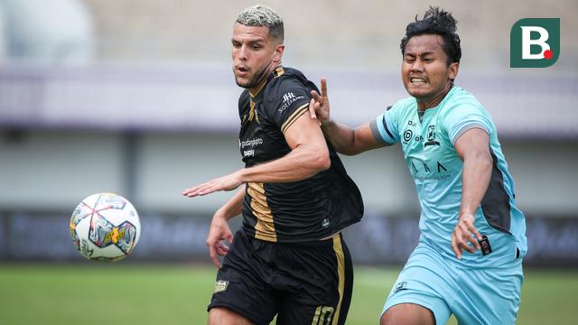 Foto: Egy Maulana Vikri Langsung Cetak Gol di Laga Debut BRI Liga 1, Dewa United Ditahan Imbang Madura United