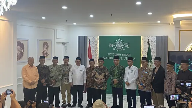 Ketua Umun PP Muhammadiyah Haedar Nashir menyambangi Kantor Pusat Pengurus Besar Nahdlatul Ulama (PBNU).