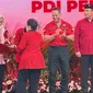 Ketua Umum (Ketum) Partai Demokrasi Indonesia Perjuangan (PDIP) Megawati Soekarnoputri resmi menyerahkan surat rekomendasi dukungan kepada Airin Rachmi Diany sebagai bakal calon gubernur di Pilkada Banten 2024. (Ist).