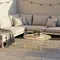 7 Ide Outdoor Lounge Ukuran 2x2 Meter yang Tidak Sumpek, Tetap Nyaman untuk Bersantai