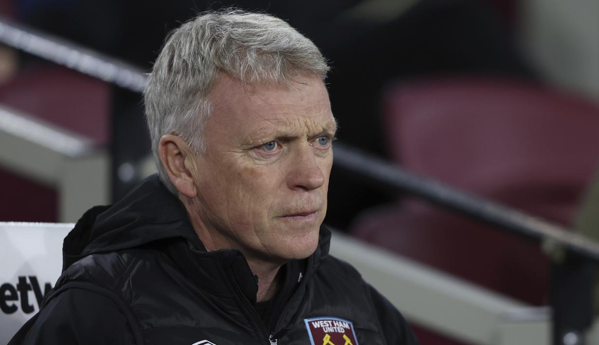 Liga Inggris sebagai liga paling kompetitif di dunia tak hanya menampilkan persaingan antar-pemain, namun juga para pelatih. Tercatat 5 pelatih aktif telah mencatatkan kemenangan terbanyak, yang rekornya masih dipegang Alex Ferguson dengan 536 kemenangan. (AP/Ian Walton)