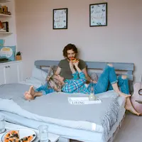 ilustrasi pernikahan/copyright Unsplash/Toa Heftiba