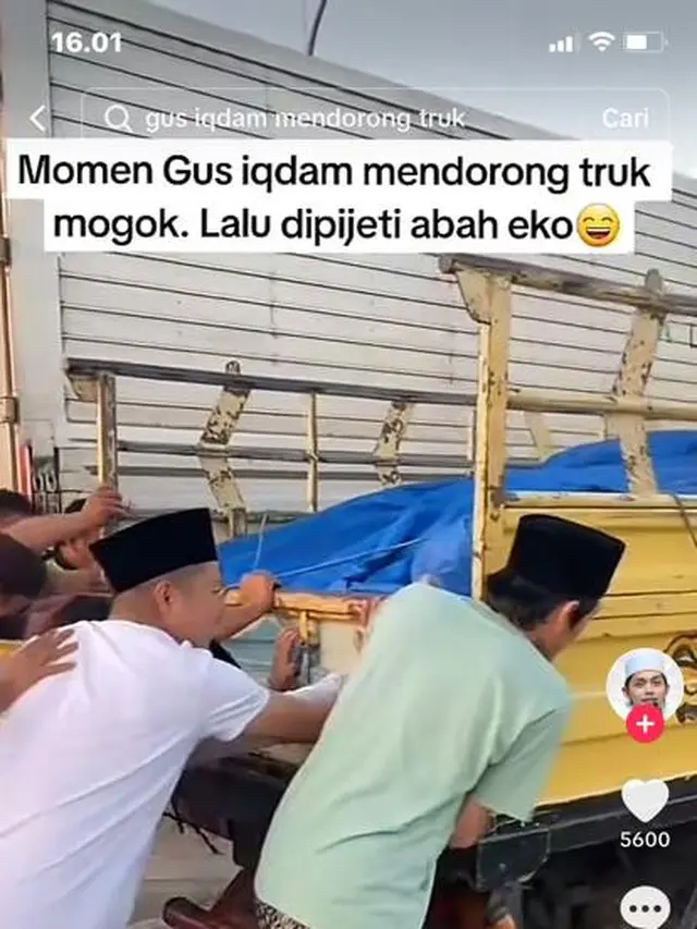 Gus Iqdam dorong truck