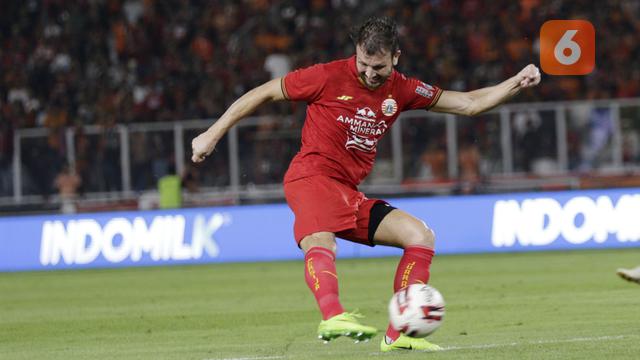 Bek Persija Jakarta, Marco Motta