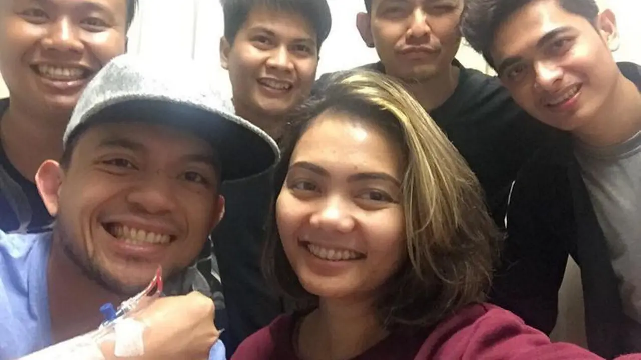 [Bintang.com] Rina Nose dan Fakhrul Razi