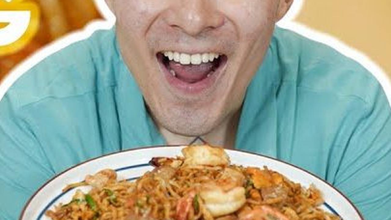 2. Bakmi Goreng ala Chef Martin Praja