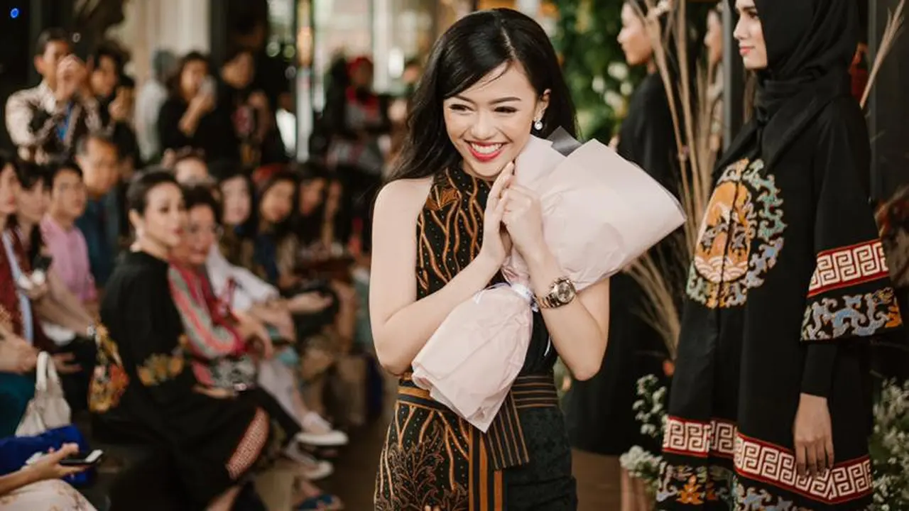 Dea Valencia Founder Batik Kultur