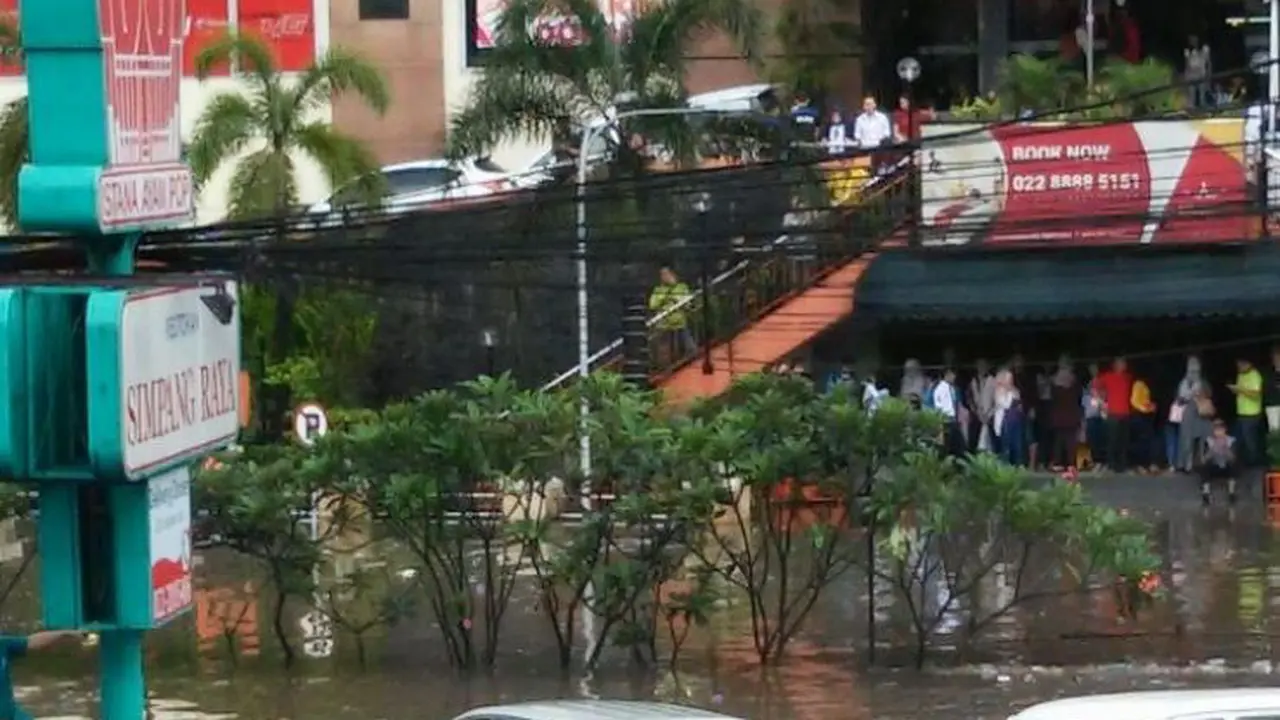 Permintaan Maaf Ridwan Kamil Atas Banjir Pasteur