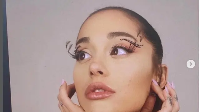 Ariana Grande (Foto: Instagram @arianagrande)