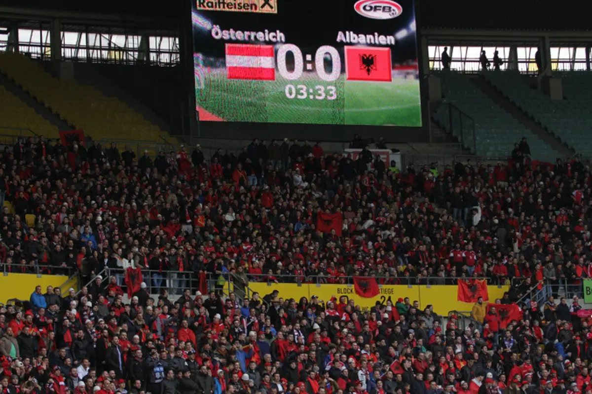 Fans Albania