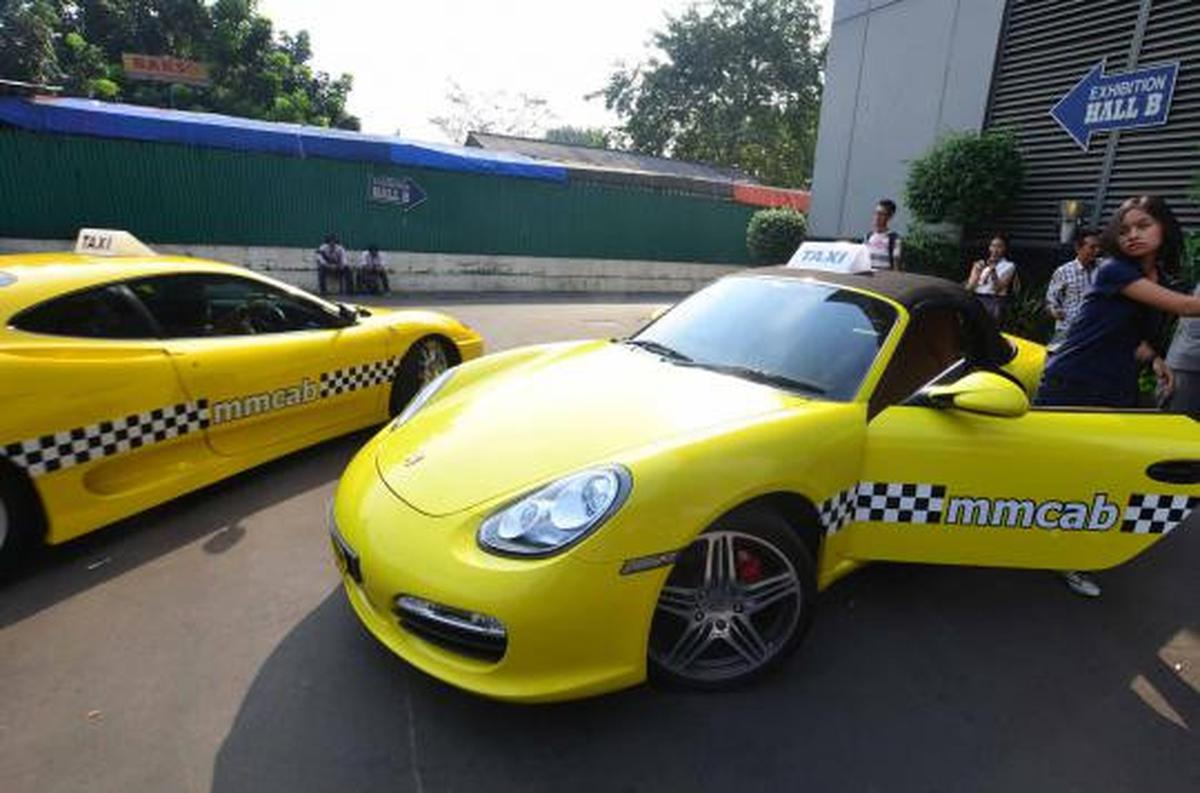 Taksi Ferrari, hanya untuk syuting film
