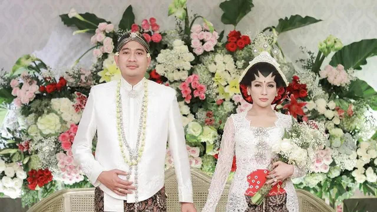 Profil Raden Brotoseno Suami Tata Janeta, Kini Jadi Produser Film Usai Diberhentikan dari Kepolisian