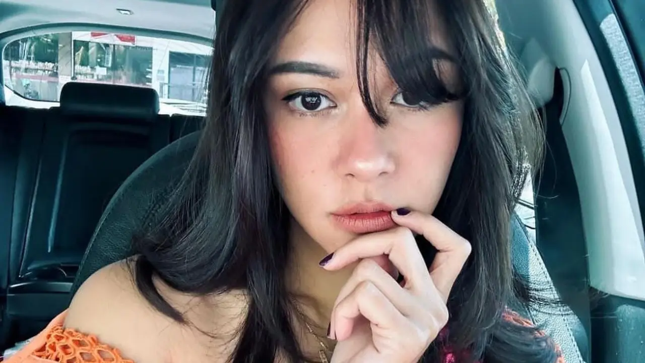 Nana Mirdad pamer rambut baru