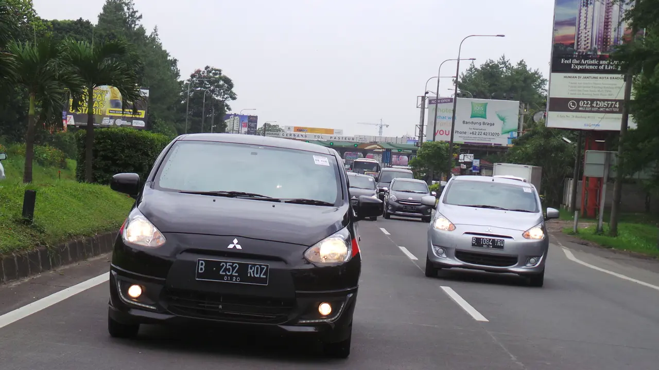 Ke Luar Kota Pakai City Car? Ini yang Perlu Diperhatikan