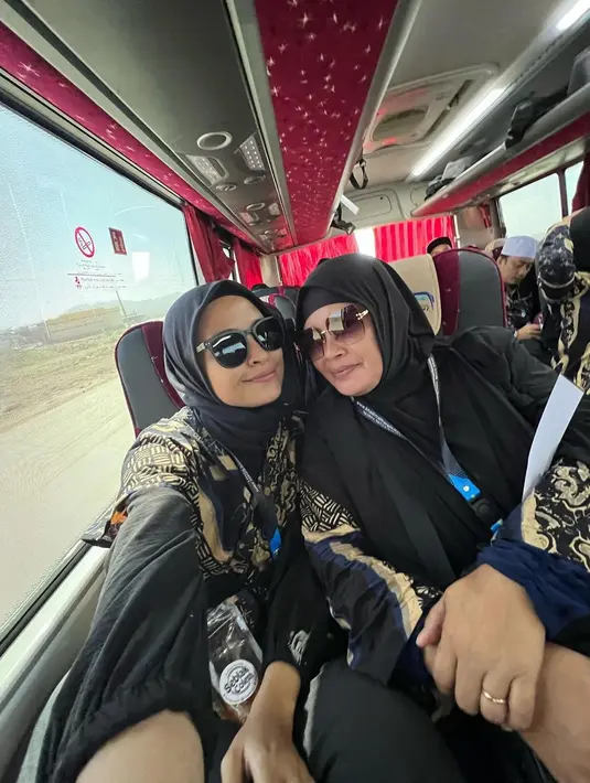 [Instagram/tantrisyalindri]