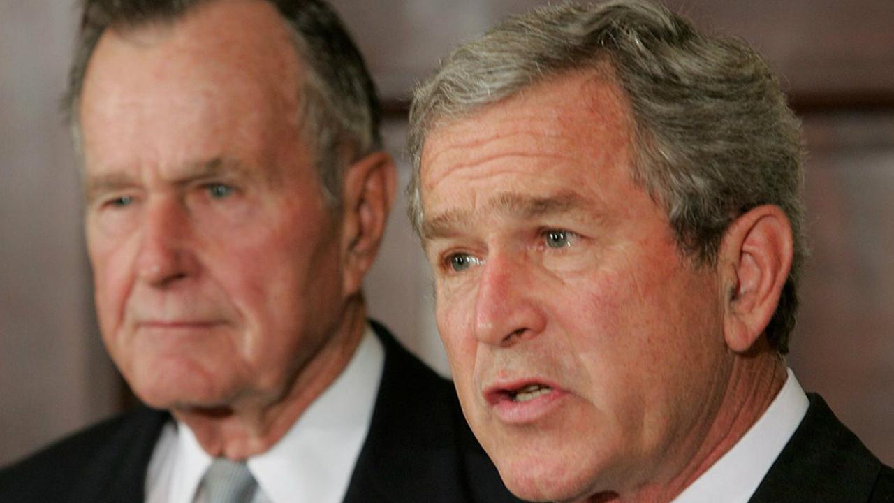 George H W Bush dan George W Bush