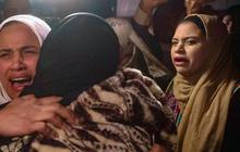 FOTO: Pelukan Haru Menyatukan Kembali Warga Gaza yang Terpisah Bertahun Tahun Akibat Perang