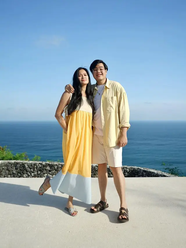 Potret kebersamaan Jeje Soekarno dan Donna Harun