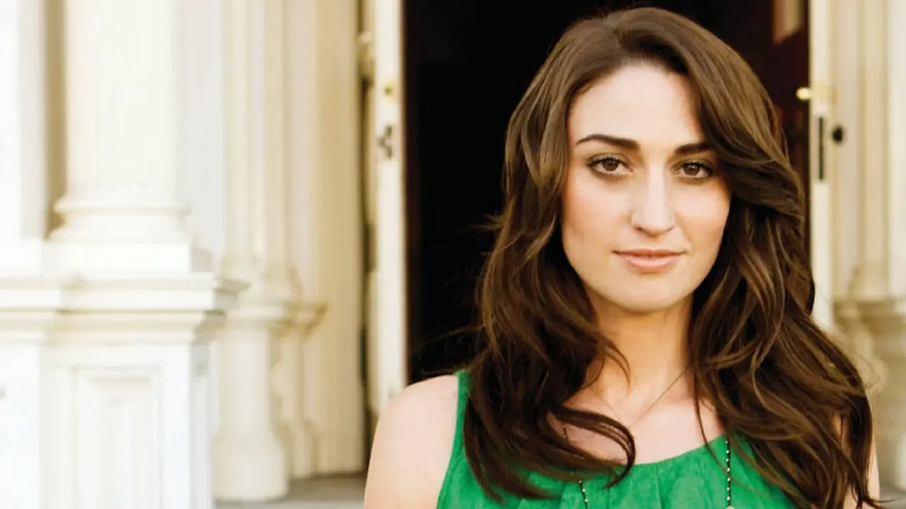 Sara Bareilles Bantu Penggemar Lewat Videoklip
