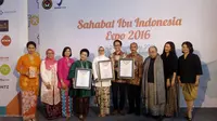 Museum Rekor Indonesia (MURI) memberikan rekor bagi Sahabat Ibu Indonesia. Foto: Fenny Sasmitha