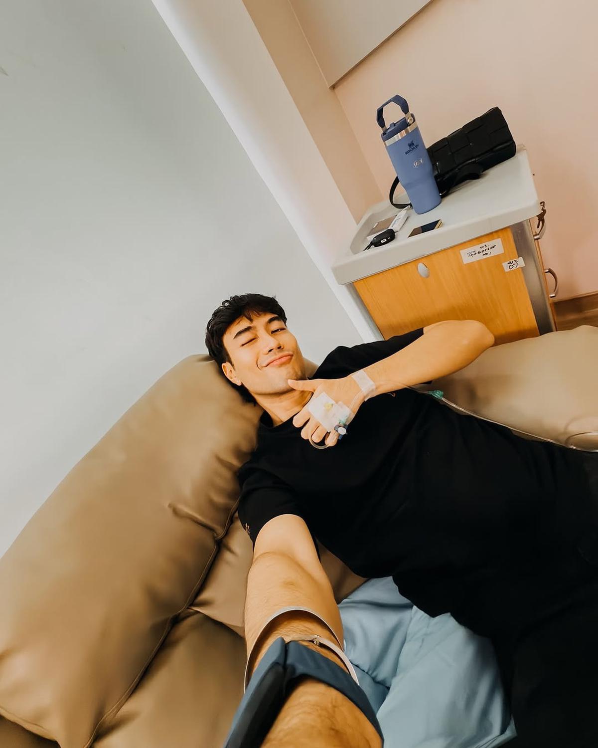 Unggah Foto Lagi Diinfus, Vidi Aldiano Pulang Umrah Langsung Spa Day