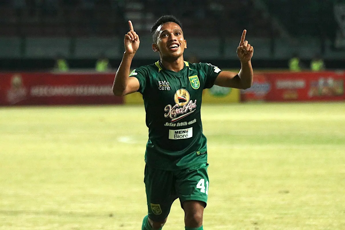 Irfan Jaya, Persebaya Surabaya