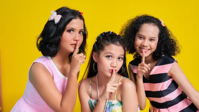 Diamond's merupakan girlband Indonesia yang beranggotakan tiga perempuan bernama Dayna, Jessica dan Redempta.