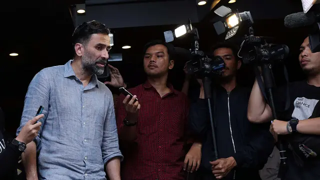 [Bintang] Jeremy Thomas