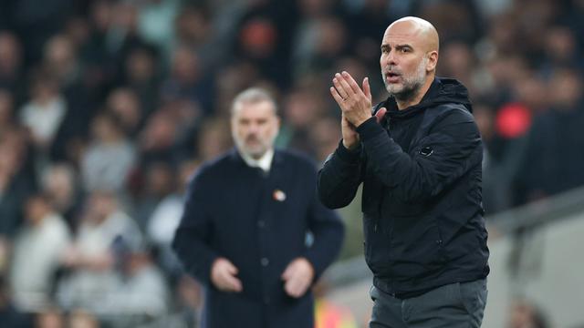 Foto: Muka Bete Pep Guardiola dan Senyum Semringah Haaland saat Manchester City Didepak Tottenham dari Carabao Cup