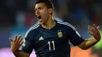 Copa America : Aguero Menangkan Argentina atas Uruguay
