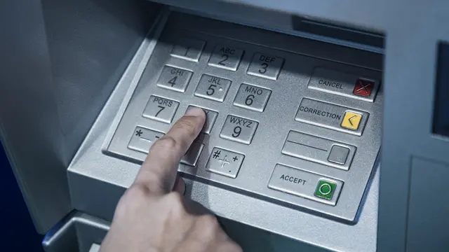 Cara Transfer Uang Lewat ATM BRI (sumber: iStock)