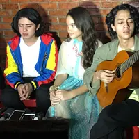 Aliando Syarief mengisi soundtrack Asal Kau Bahagia