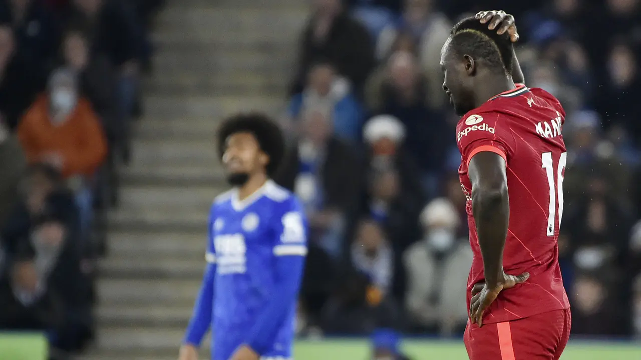 Foto: Reaksi Pemain Liverpool Usai Dipermalukan Leicester City di Liga Inggris