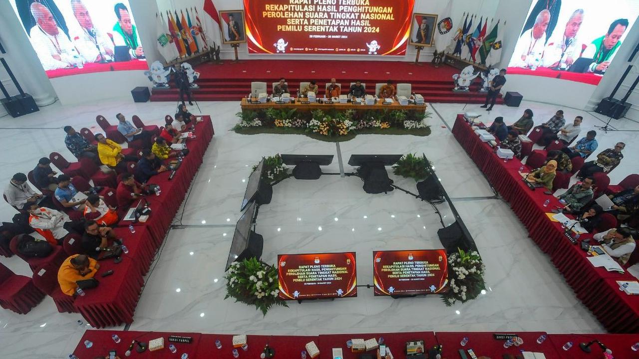 Aturan itu menyebutkan bahwa KPU paling lambat 35 hari setelah pemungutan suara atau 14 Februari 2024.