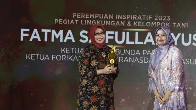 Raih Penghargaan Perempuan Inspiratif 2023 di Festival 6, Bunda Fatma: Dedikasi untuk Seluruh Pendidik