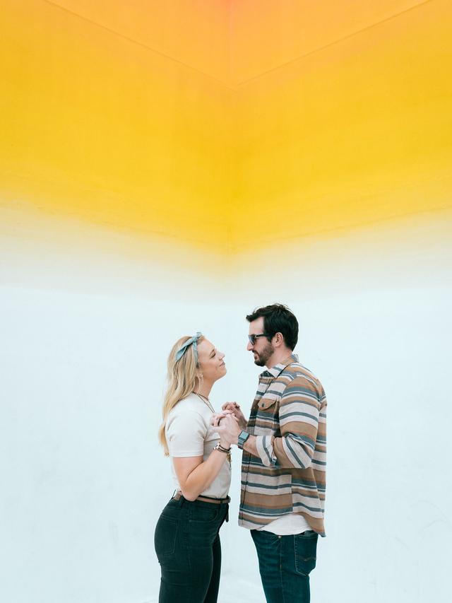 Ilustrasi kencan pertama