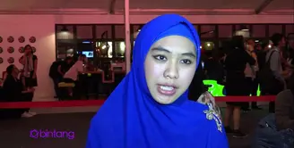 Sudah satu tahun, Oki Setiana Dewi berkecimpung di dalam bisnis busana muslim. Menurutnya, bisnis busana muslim sedang mengalami kemajuan yang sangat pesat. Ia tidak menyangka telah mendapatkan keuntungan besar dari bisnis yang baru ia mulai itu.