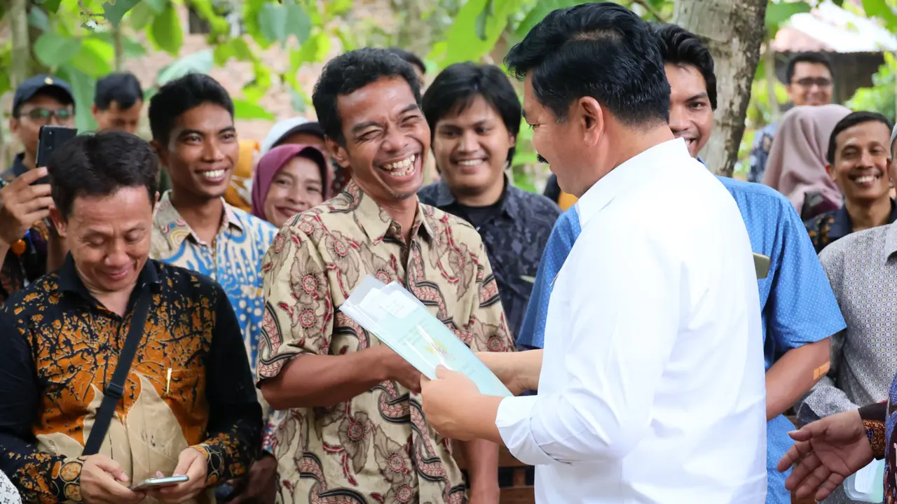 Menteri ATR/BPN Puji Kerelaan Hati Masyarakat Lepaskan Tanah untuk Pembangunan Fasum