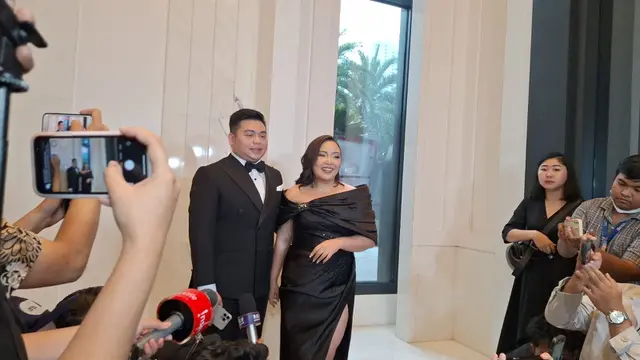 Angelica Manopo, kakak kandung Amanda Manopo.