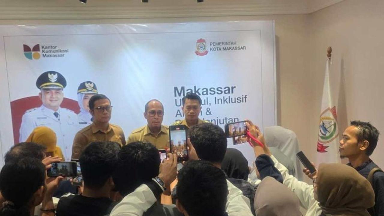 Tahukah Anda? Pemkot Makassar Siapkan Lokasi Baru untuk Penataan Pedagang Pantai Losari, Demi Wajah Kota yang Lebih Indah!