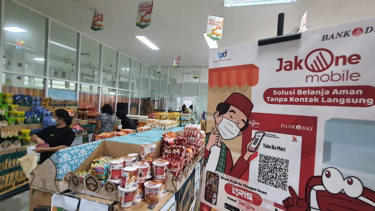 Pembelian JakCard pun dapat dilakukan melalui e-commerce Tokopedia, maupun di seluruh Kantor Cabang Bank DKI.