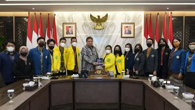 Menteri Koordinator Bidang Perekonomian Airlangga Hartarto di National Action Event yang diselenggarakan oleh Asian Medical Students' Association-Universitas Indonesia (AMSA-UI), Jumat (2/12/2022). (Dok Kemenko Perekonomian)
