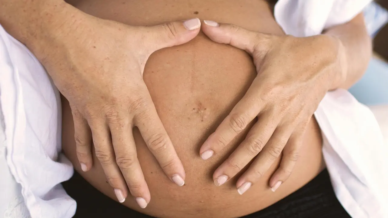 Cara Menghilangkan Stretch Mark pada Ibu Hamil